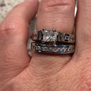 CZ 2 carat wedding ring sterling silver set.
